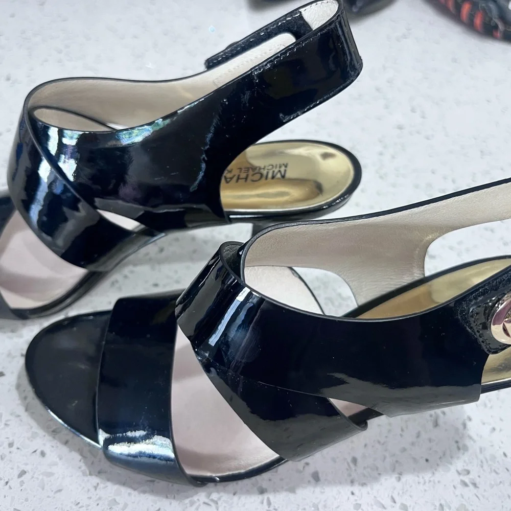 Michael Kors Glossy Black Heels Womens Size 7 VGUC - Picture 5 of 10